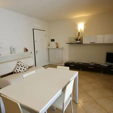 Casa Vacanza Il Mughetto Apartamento *